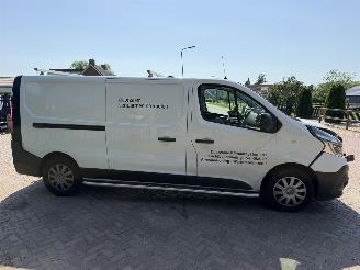 Renault Trafic 2.0 dCi T29 L2H1 Comfort 88 Kw picture 6