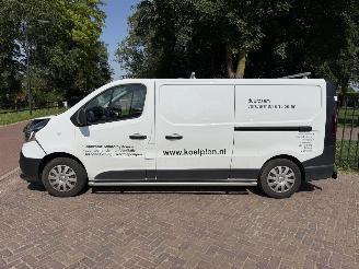 Renault Trafic 2.0 dCi T29 L2H1 Comfort 88 Kw picture 2