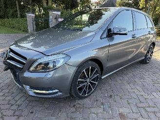 Schadeauto Mercedes B-klasse 180 Ambition 2012/7