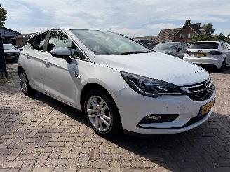 Opel Astra 1.0 Online Edition picture 4