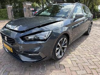 damaged passenger cars Seat Leon Sportstourer 1.5 TSI FR Business Intense 2021/6