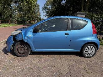 Peugeot 107 1.0-12V XR picture 14