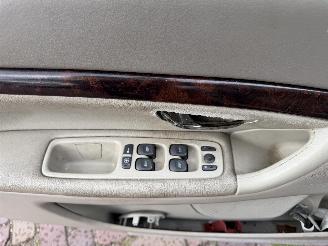 Volvo S-80 2.4 Comfort picture 16