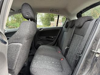 Opel Corsa 1.4-16V Enjoy picture 10