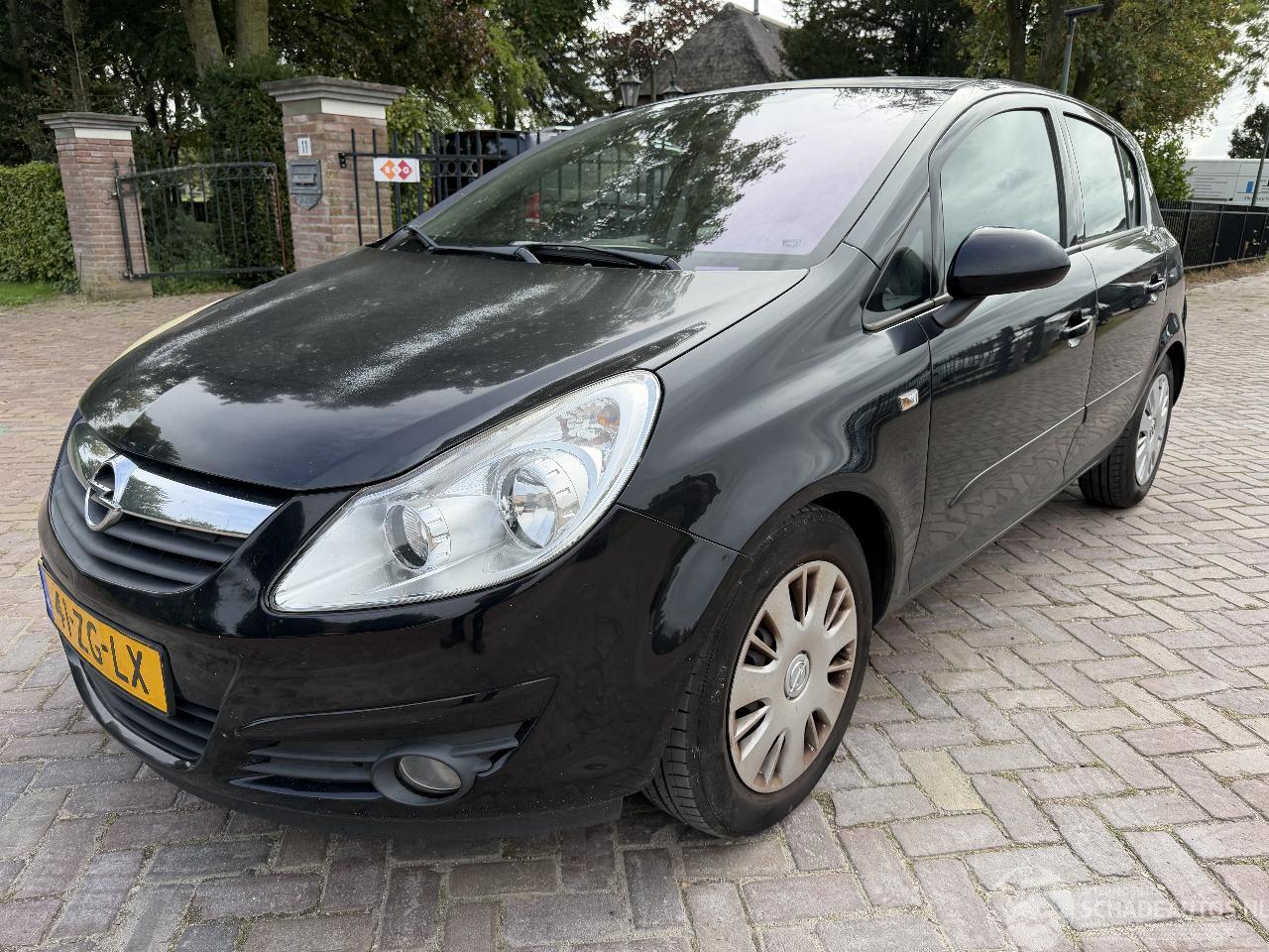 Opel Corsa 1.4-16V Enjoy
