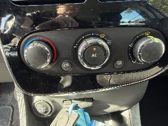 Renault Clio 0.9 EXPRESSION picture 19