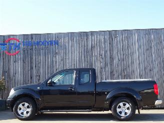 Avarii autoturisme Nissan Navara 2.5 DCi 4X4 Kingcab Airco 2-Persoons Trekhaak 128KW Euro 4 2005/12
