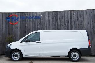 uszkodzony samochody osobowe Mercedes Vito 114 CDi Extralang Automaat Climatronic Navi Cruise 100KW Euro 6 2018/4