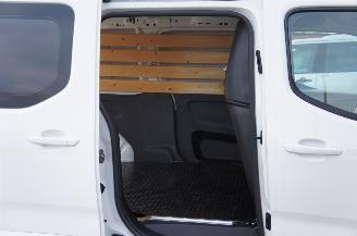 Opel Combo 1.5D Innovation Lang Airco Navi Cruise Stoelverw. Keyless Entry + Go 96KW picture 9