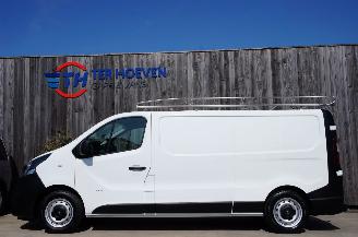 Vaurioauto  passenger cars Opel Vivaro 1.6 CDTi Lang Klima Trekhaak PDC 88KW Euro 5 2016/5