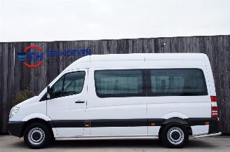 krockskadad bil auto Mercedes Sprinter 313 CDi Rolstoellift Elektrische deur Triflex Air 95KW Euro 5 2013/8