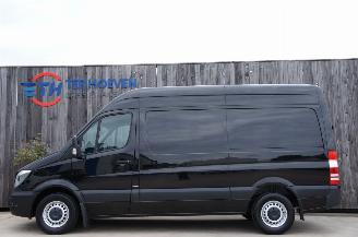 skadebil auto Mercedes Sprinter 211 CDi L2H2 Automaat Airco Cruise Trekhaak 84KW Euro 6 2017/2
