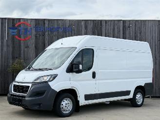krockskadad bil bedrijf Peugeot Boxer 2.0 BlueHDI L2H2 96kW Klima 2017/7