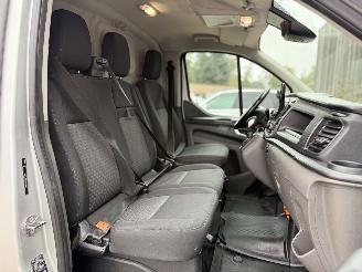 Ford Transit Custom 2.0 TDCi L1H1 Trend Automatik picture 16