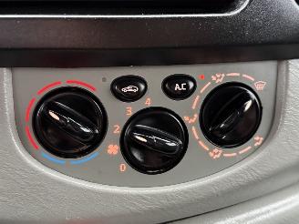 Renault Trafic 2.0 dCi L2H1 Camper Aufstelldach Klima AHK picture 27