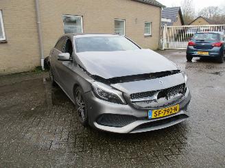 Coche accidentado Mercedes A-klasse 160 Sport Edition Aut REST BPM 1400 EURO 2018/3