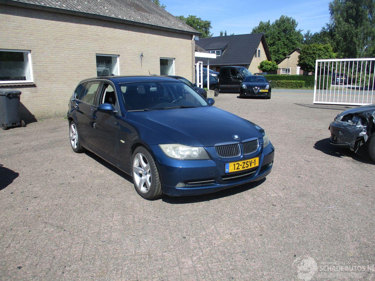 BMW 3-serie Touring 325i Aut Executive