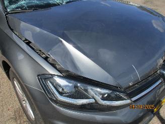 Volkswagen Golf 1.0 TSI TrendLine 5drs picture 11