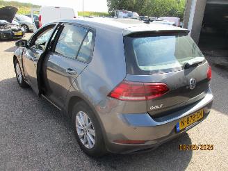 Volkswagen Golf 1.0 TSI TrendLine 5drs picture 5