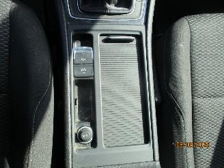Volkswagen Golf 1.0 TSI TrendLine 5drs picture 26