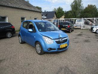 Schadeauto Opel Agila 1.0 Selection Airco 2012/12