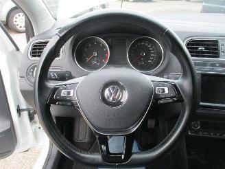 Volkswagen Polo 1.2 TSI Comfortline NAP 5drs picture 21
