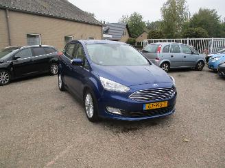 skadebil auto Ford Grand C-Max 1.0 Titanium REST BPM 600 EURO !!!!! 2015/8
