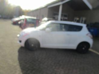 Suzuki Swift 1.2 Exclusive Airco picture 4