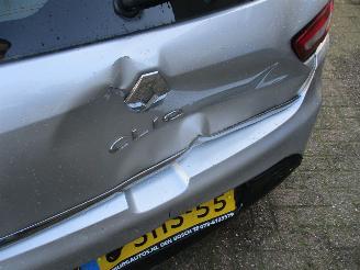 Renault Clio 0.9 TCe Expression 5drs picture 9