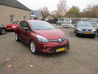Voiture accidenté Renault Clio 0.9 TCe Limited Airco NAP 2018/4