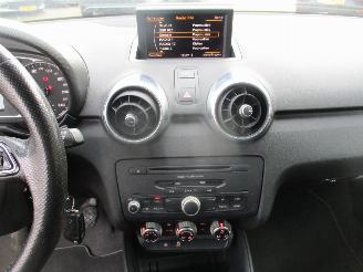 Audi A1 1.2 TFSI S -Edition picture 13