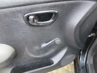 Hyundai I-10 1.1 Pure picture 21