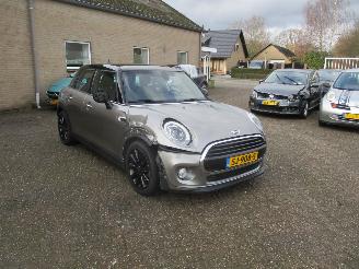 Coche accidentado Mini Cooper 1.5 Coop.Chili S Bns REST BPM 900 EURO !!!! 2018/4