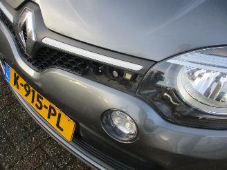 Renault Twingo 0.9 TcE intens picture 11