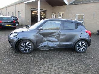Suzuki Swift 1.0 Stijl Smart Hybrid NAP REST BPM 800 EURO !!!! picture 4