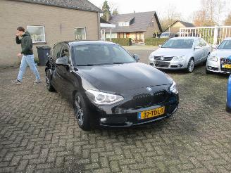 damaged passenger cars BMW 1-serie 118d Business REST BPM 500 EURO !!!! 2012/1