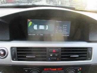 BMW 3-serie 330 i Aut picture 22