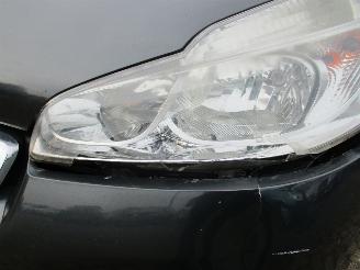 Peugeot 208 1.2 VTi Envy 5drs picture 10