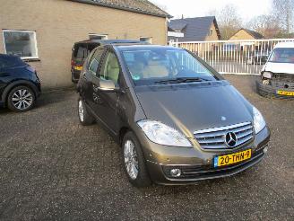 skadebil auto Mercedes A-klasse 160 Bns CL.Eleg Aut NAP 2012/2