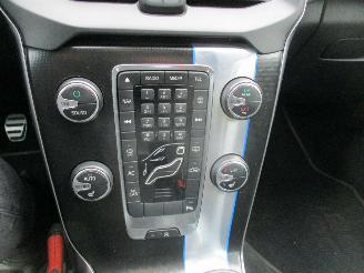 Volvo V-40 2.0 D4 R-Design Business picture 20