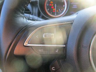 Suzuki Swift 1.2 Comfort Smart Hybrid picture 35