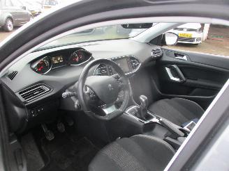 Peugeot 308 1.2 PureTech Style REST BPM 350!!! picture 16