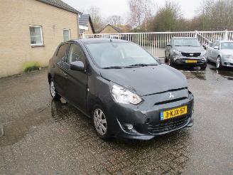 Schadeauto Mitsubishi Space-star 1.2 Instyle Aut NAP 2013/5