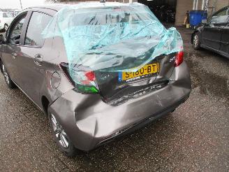 Toyota Yaris 1.3 VVT-i Orange Sport picture 9