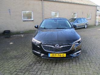 Opel Insignia GRAND SPORT 1.5 T Business Exe picture 2