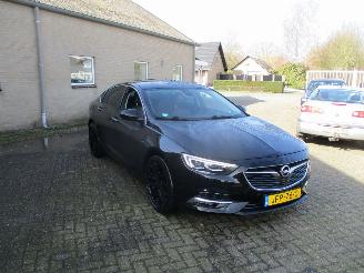 krockskadad bil auto Opel Insignia GRAND SPORT 1.5 T Business Exe 2017/11