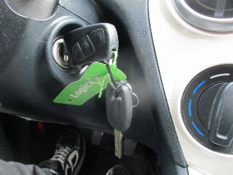 Ford Ka 1.2 Titanium X picture 19