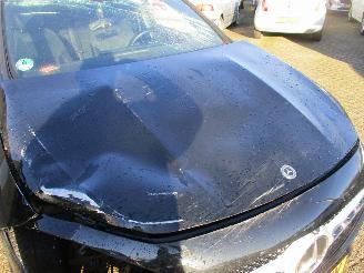 Mercedes GLA 250 4MATIC AMG Line picture 10