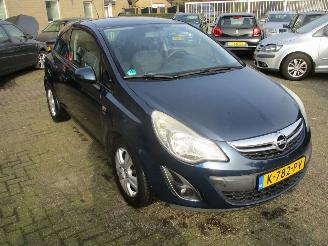 Avarii autoturisme Opel Corsa 1.4-16V Cosmo 2012/1