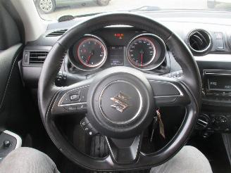 Suzuki Swift 1.2 Comfort picture 30